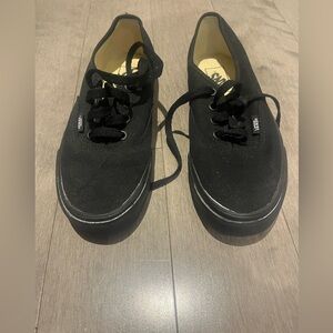 Vans classic canva sneakers